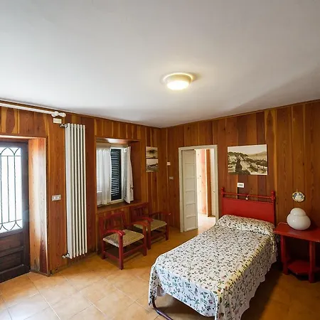 Charming Il Motto With Pool Verbania